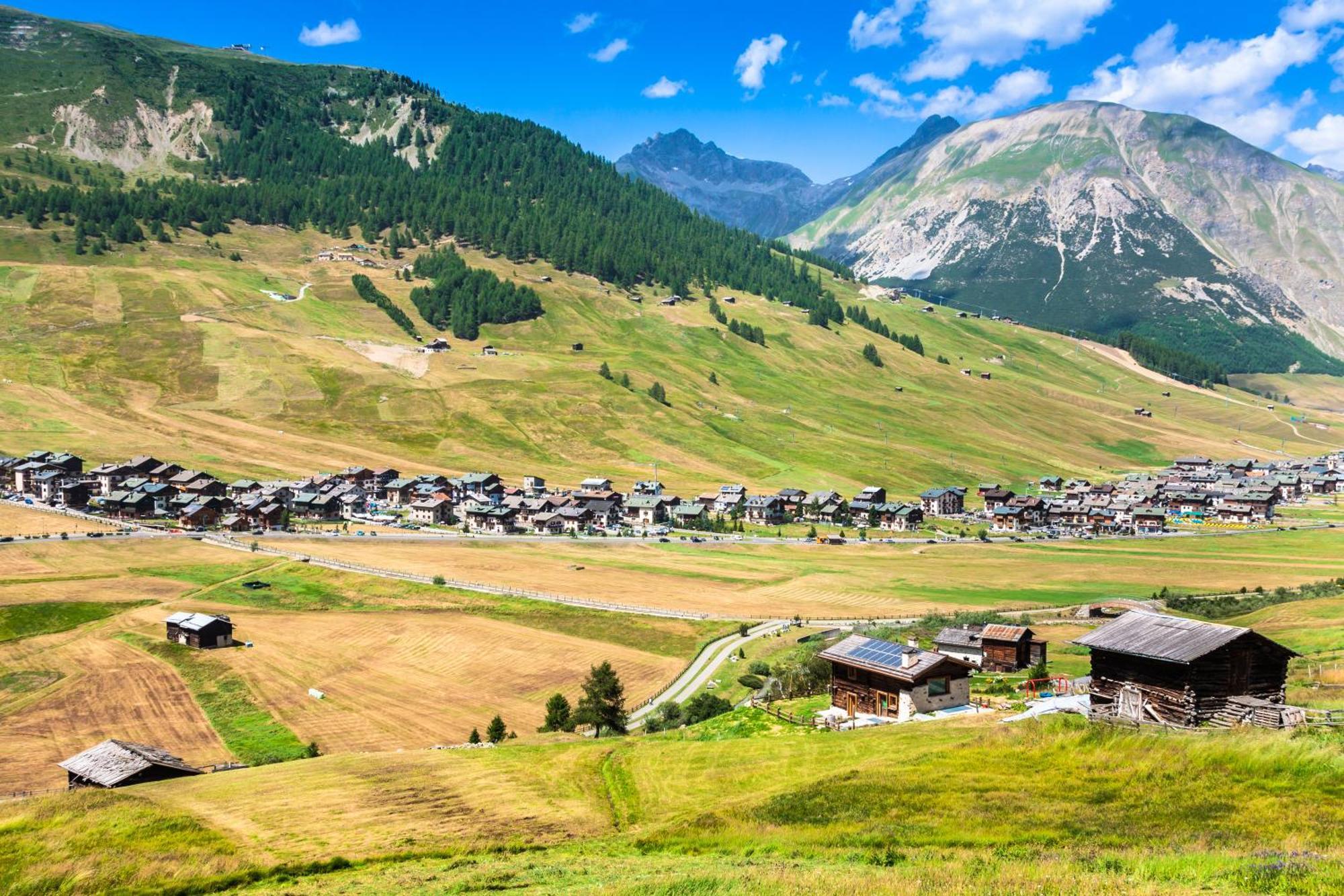 Arianna Apartment Livigno Bagian luar foto